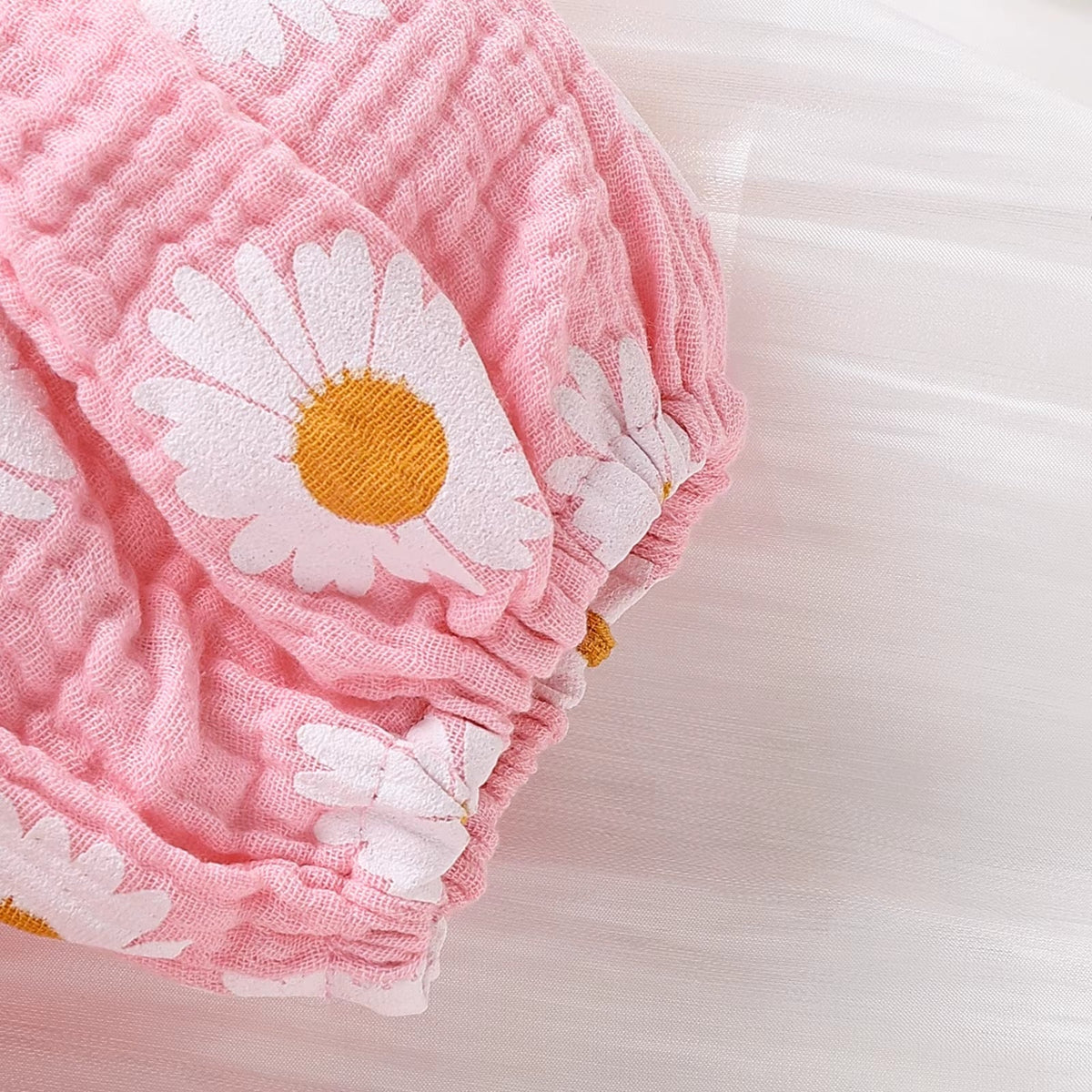 Daisy Whispers – Baby Girl Bubble Sleeve Lace Romper